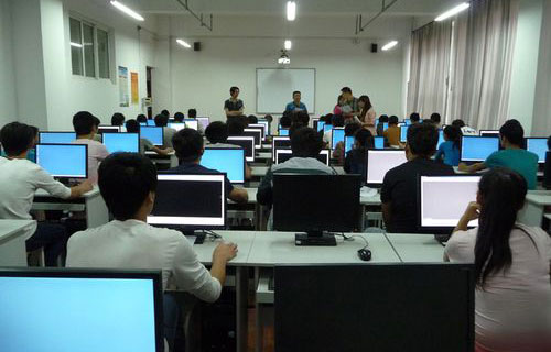 重慶計(jì)算機(jī)學(xué)校2022年計(jì)算機(jī)軟件設(shè)計(jì)專業(yè)招生簡(jiǎn)章